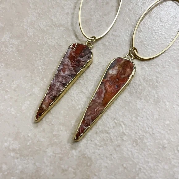 MANACULTURE Dangle Drop Earrings, handmade with genuine stone - Picture 4 of 7